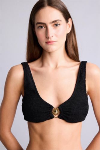 Kadın Siyah Regular Fit Kırışık Dokulu Bikini Üstü