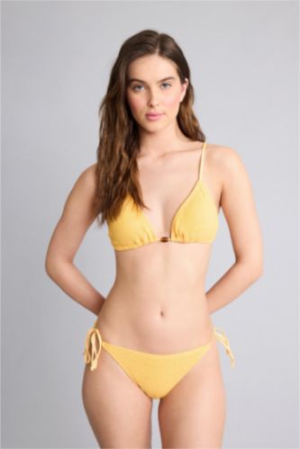 نساء أصفر كلوت بكيني منسوج قصة عادية من Fall in Love