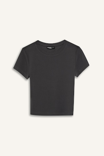 Fitted Bisiklet Yaka Ribana Basic Tişört