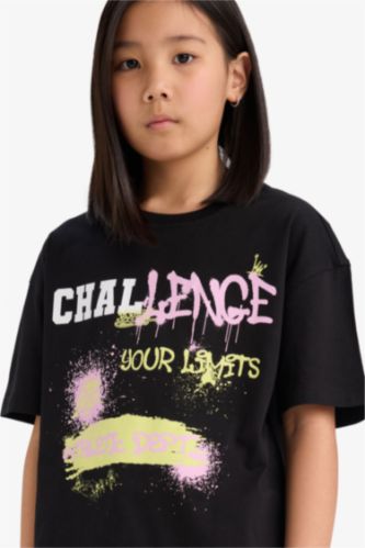 Girl Oversize Fit Crew Neck Short Sleeve T-Shirt