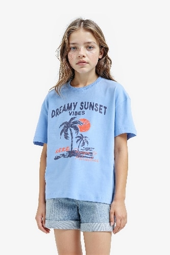 Girl Relax Fit Crew Neck Short Sleeve T-Shirt