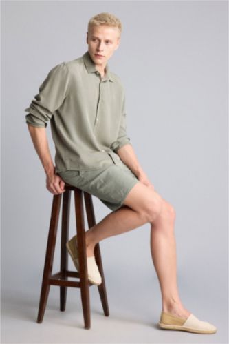MAN Light Khaki Relax Fit Knee Length Bermuda Shorts