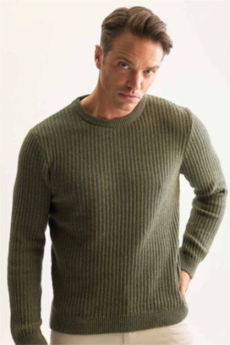 Men Dark Green Standard Fit Knitwear Pullover