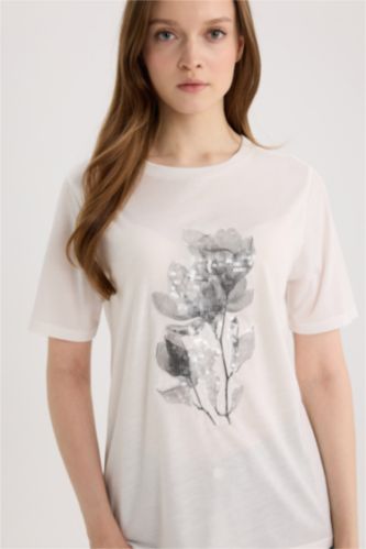 Regular Fit Crew Neck Short Sleeve T-Shirt