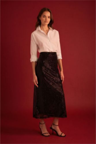 A Cut Sequined Fabric Normal Waist Maxi Knitted Skirt