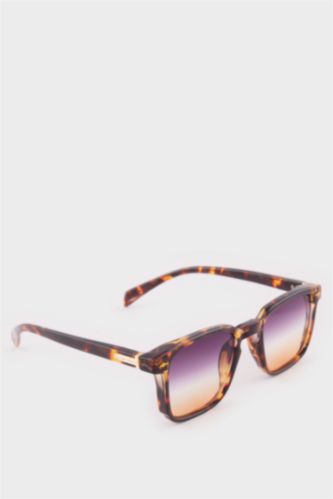 Kadın Kare Güneş Gözlüğü