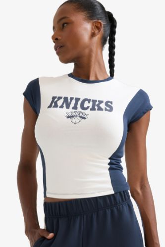 DeFactoFit NBA Brooklyn Nets Slim Fit Dar Kesim Bisiklet Yaka Kısa Kollu Tişört