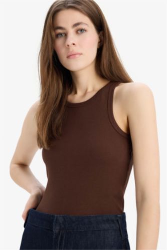 FEMME Marron Coupe slim raccourcie