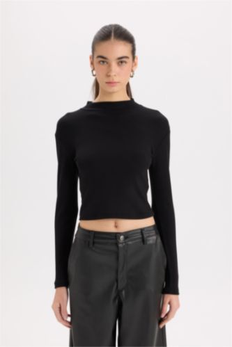 تي شيرت كم طويل سليم فيت هاف كول