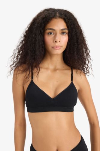 First Bra-Fall in Love