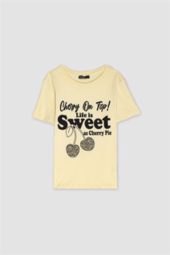 حريمي أصفر فاتح Regular Fit Short Sleeve T-Shirt