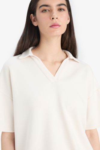 Woman Short Sleeve T-Shirt