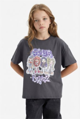 Girl Bratz Oversize Fit Crew Neck Short Sleeve T-Shirt