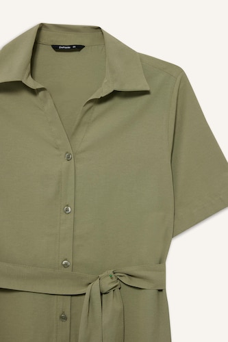A Cut Shirt Collar Poplin Batwing Dress