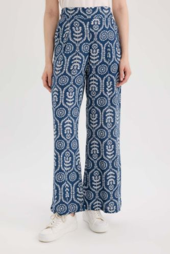 Regular Fit Cep Detaylı Desenli Geniş Bol Paça Pantolon