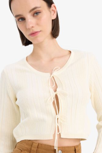 Coool Slim Fit Dar Kesim Basğcıklı Bisiklet Yaka Triko Kazak
