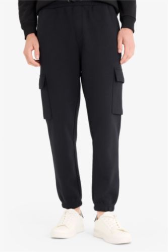 MAN Black Regular Fit Cargo Pants