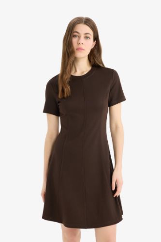 Bisiklet Yaka Basic Düz Kısa Kollu Mini Elbise
