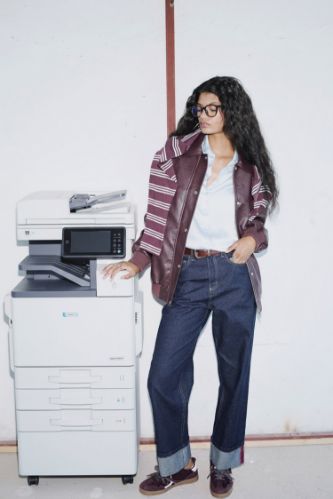 Relax Fit High Waist Straight Leg Jeans