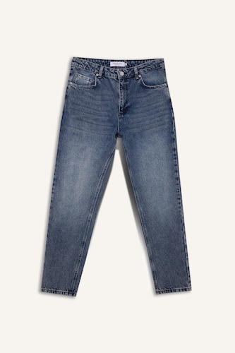 90’S Slim Fit Trousers