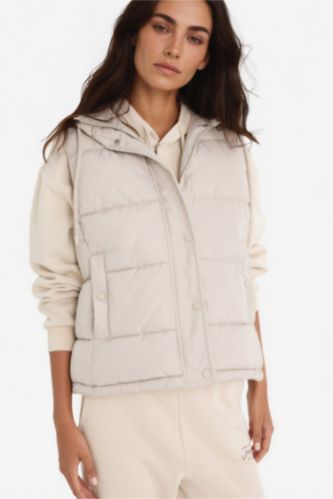 Regular Fit Kapüşonlu Fermuarlı Şişme Yelek