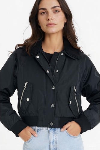 Women Black Puffer Jacket