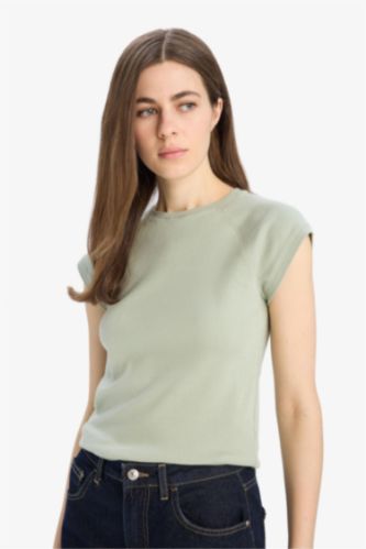 Slim Fit Crew Neck Basic T-Shirt