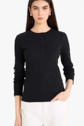 نساء أسود Woman Long Sleeve T-Shirt