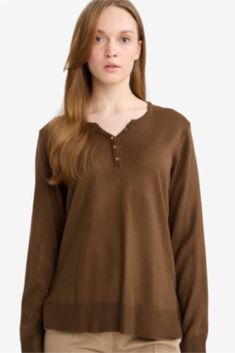 Regular Fit V-Neck Pullover