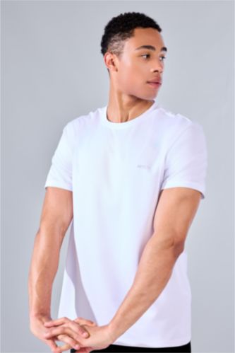 رجال أبيض Standard Fit Crew Neck Short Sleeved Sports T-Shirt
