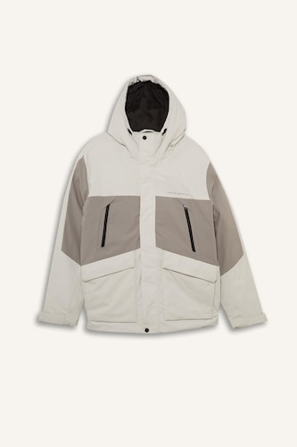 Regular Fit Cep İçi Polarlı Mont