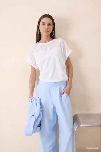 Women White Crew Neck Short Sleeve T-Shirt