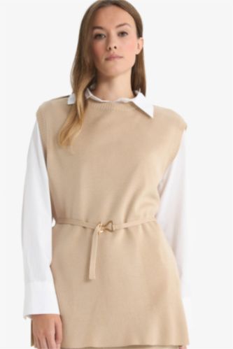 Crew Neck Vest