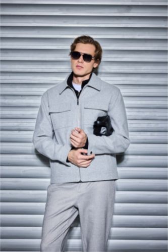 جاكيت سليم فيت بياخة بولو مبطن بجيب