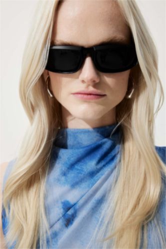 Kadın Siyah Kadın Oval Siyah Plastik Çerçeve Siyah Cam UV Güneş Gözlüğü