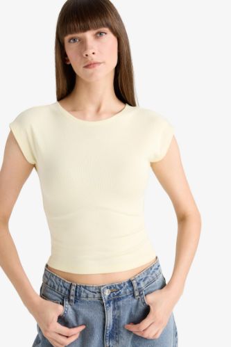 Slim Fit Dar Kesim Bisiklet Yaka Basic Düz Modal Kısa Kollu Tişört