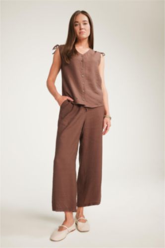 Straight Fit Wide Leg Trousers