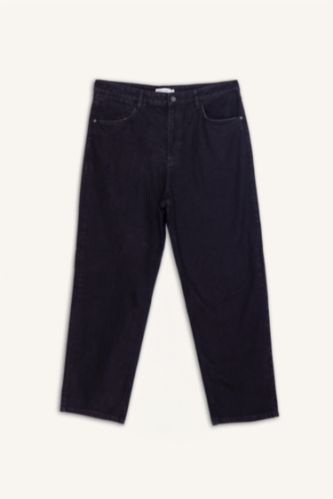 Baggy Fit Straight Leg Jeans