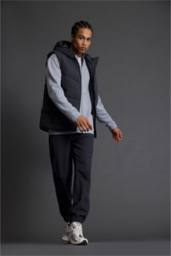 Спортивные джоггеры Стандартного кроя DeFactoFit