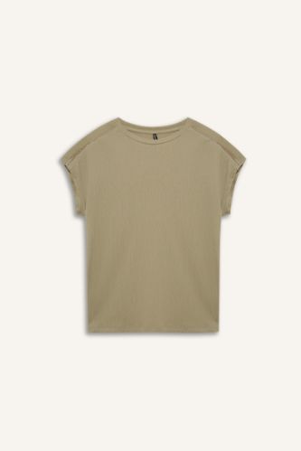 Woman Short Sleeve T-Shirt