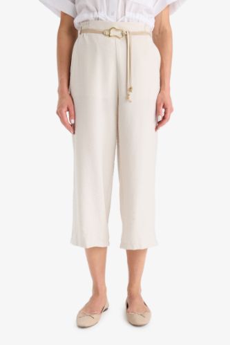 Crop Fit Kemerli Kapri Pantolon