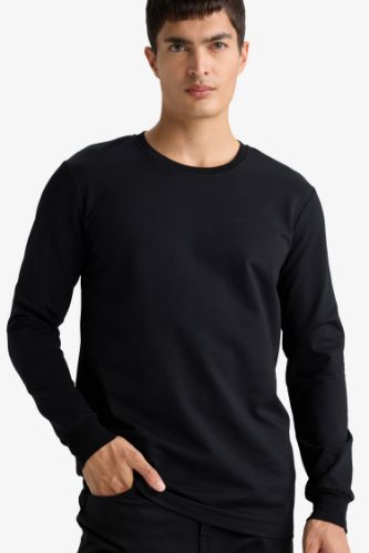 Slim Fit Dar Kesim Bisiklet Yaka Uzun Kollu Tişört