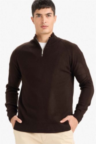 Standart Fit Fermuarlı Yaka Triko Kazak