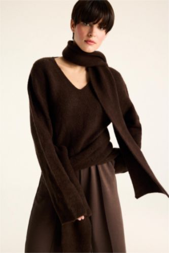 Regular Fit V-Neck Pullover