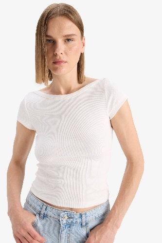 Slim Fit Dar Kesim Kayık Yaka Basic Düz Fitilli Kaşkorse Kısa Kollu Tişört
