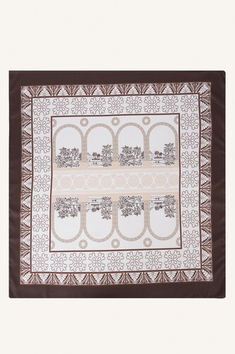 Woman Foulard