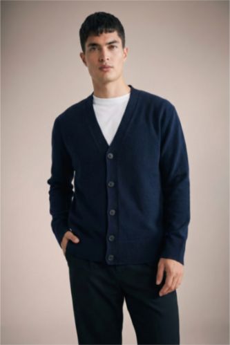 %100 Yün Relax Fit V Yaka Düğmeli Hırka