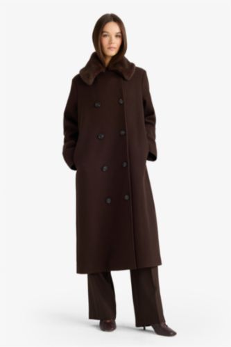 Women Brown Cachet