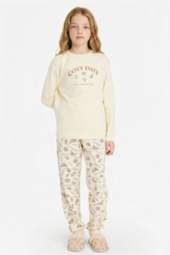 2 piece Regular Fit Knitted Pyjamas