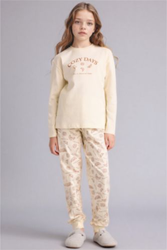 Girls & Teens Ecru 2 piece Regular Fit Knitted Pyjamas